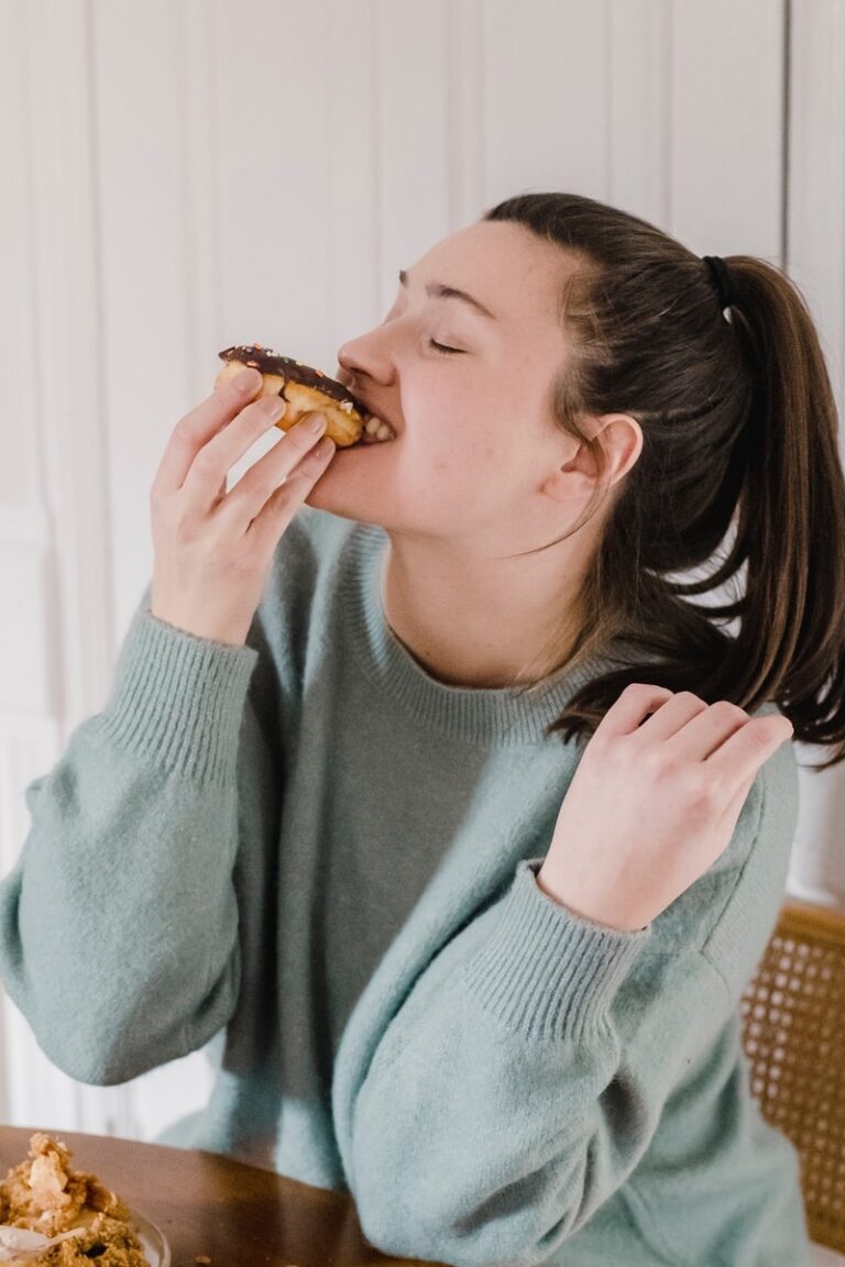 THE PROCESS TO STOP EMOTIONAL EATING