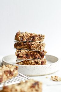 Quick and Healthy Snacks to Satisfy Cravings