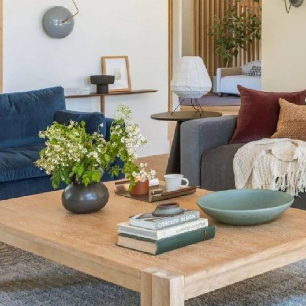 10-Sneaky-Ways-to-Switch-Your-Decor-From-Summer-to.jpg