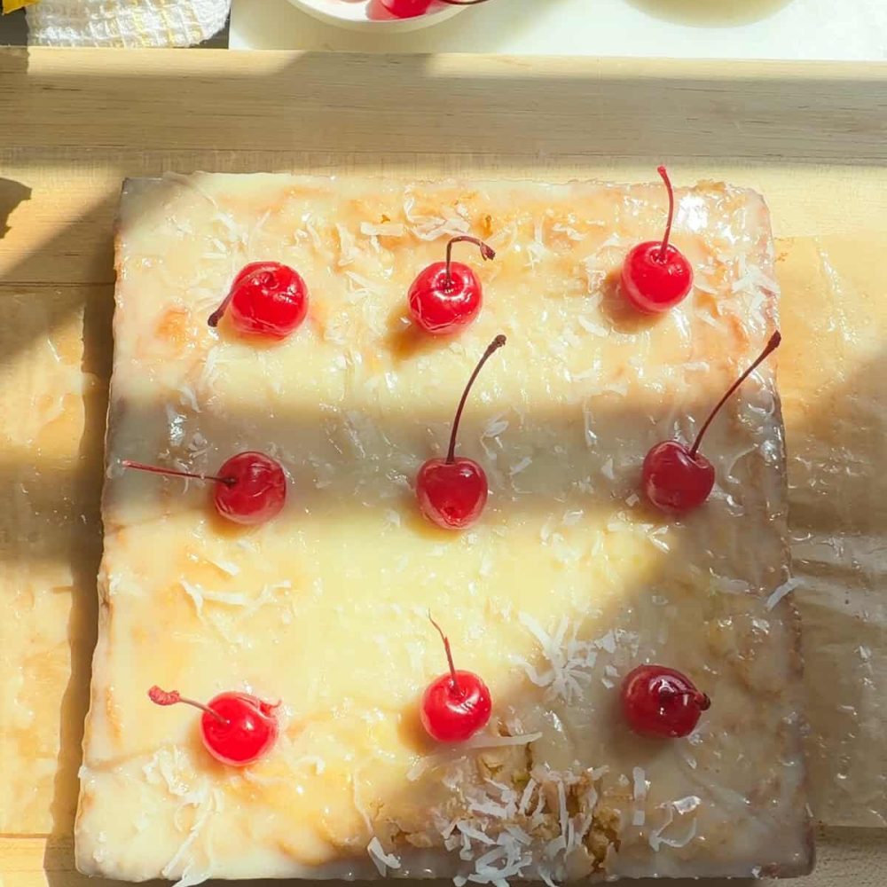 PinaColadaBrownies-08.jpg